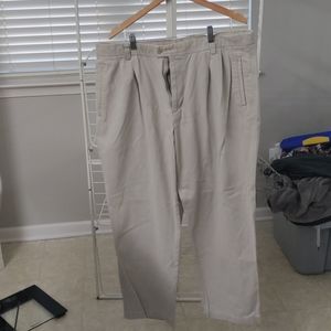 Dockers relaxed fit khakis 42 waist by 30 inseam